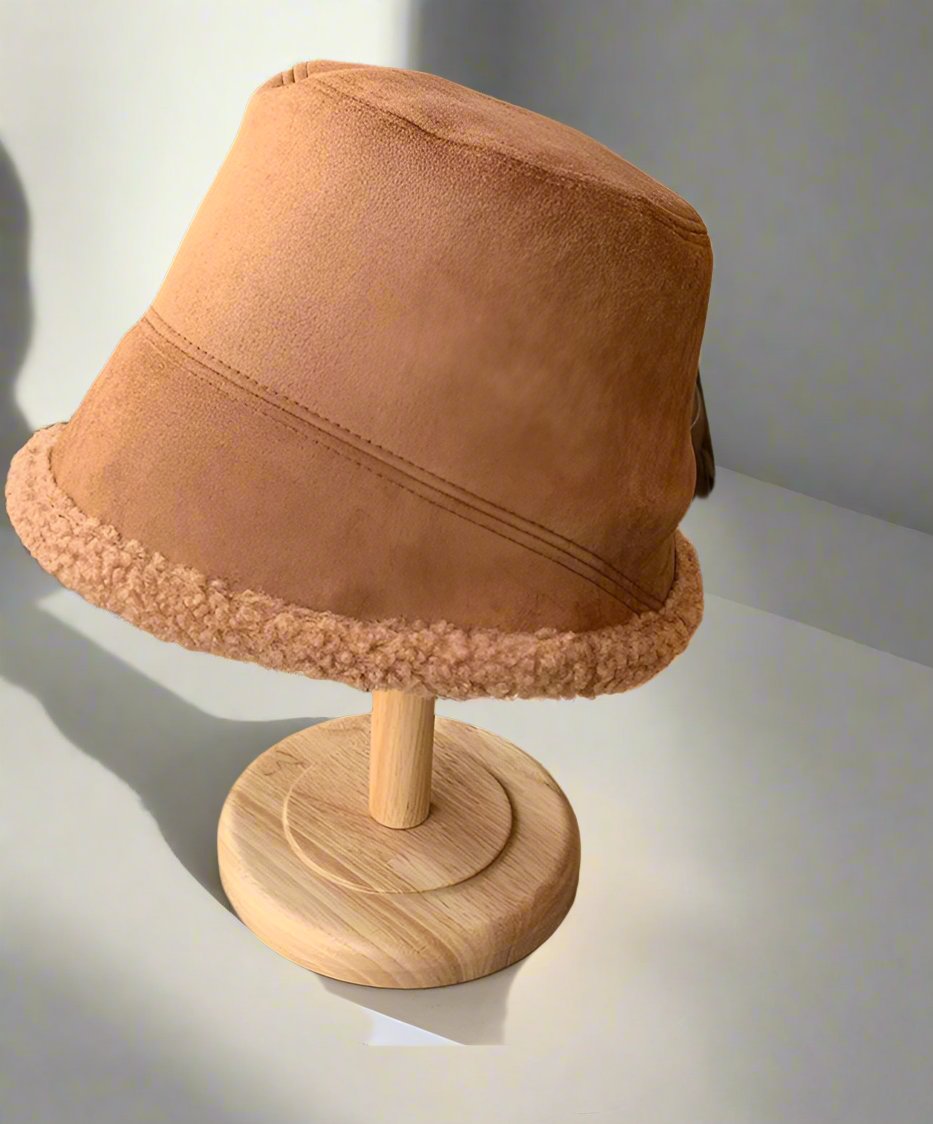 Double-Sided Velvet Hat