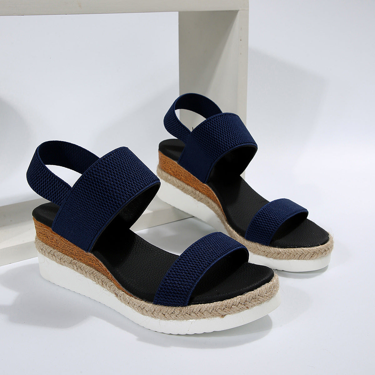 Elastic Hooded Sandals