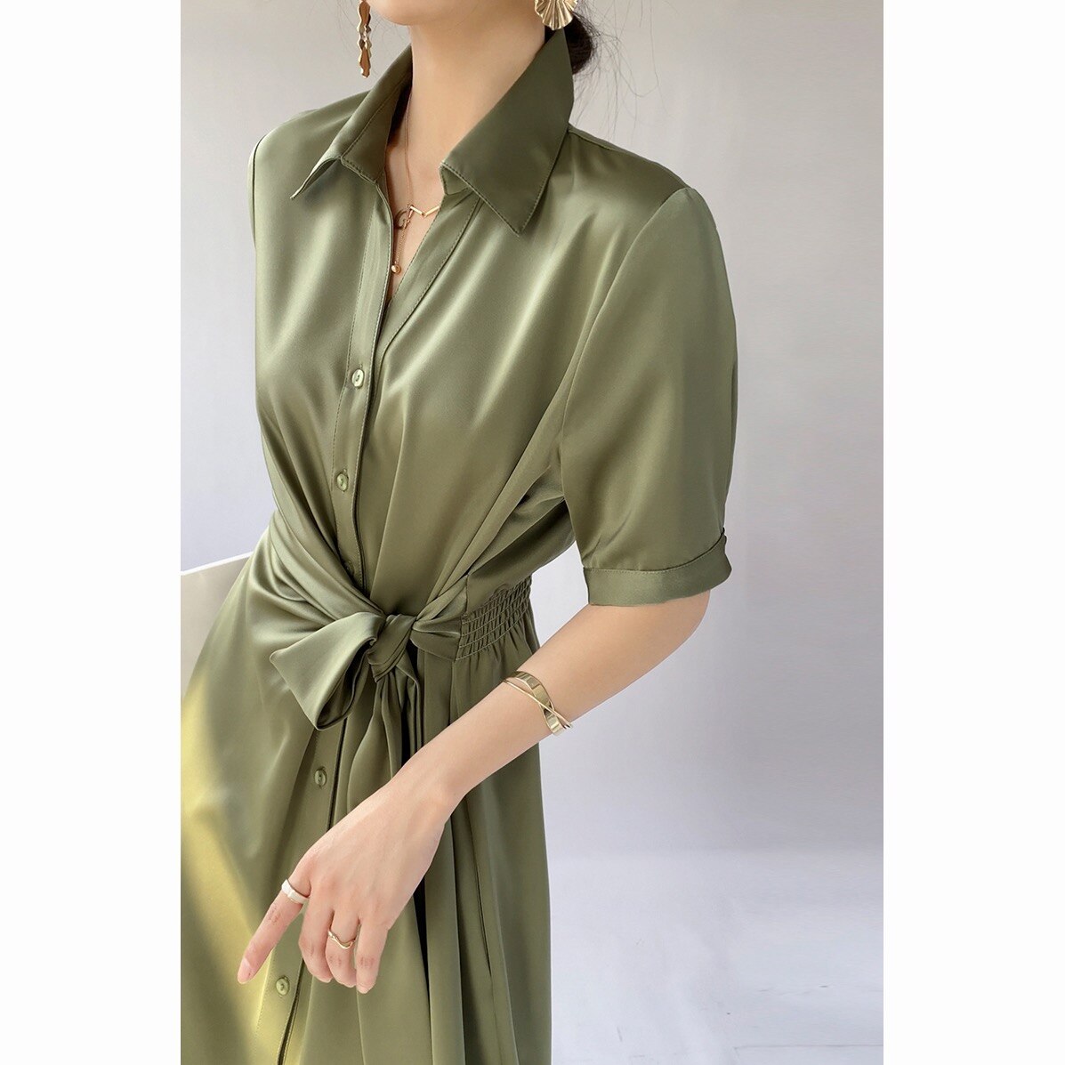 Elegant Waist-Skimming Acetate Satin Texture Midi Shirt Dress