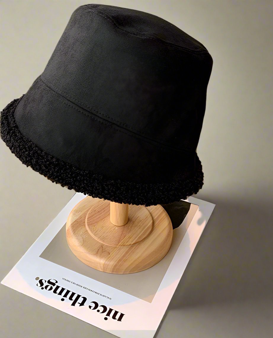 Double-Sided Velvet Hat