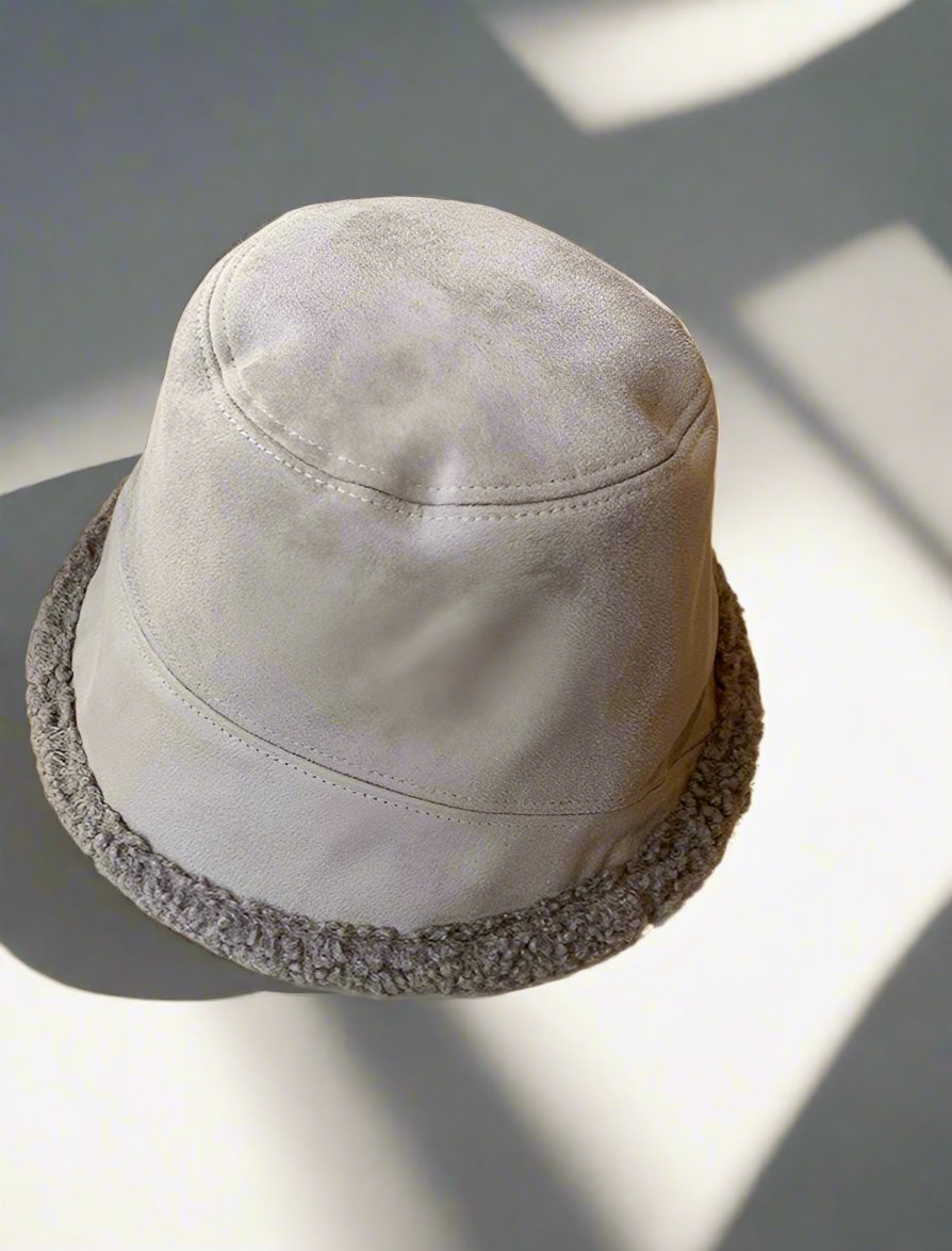 Double-Sided Velvet Hat